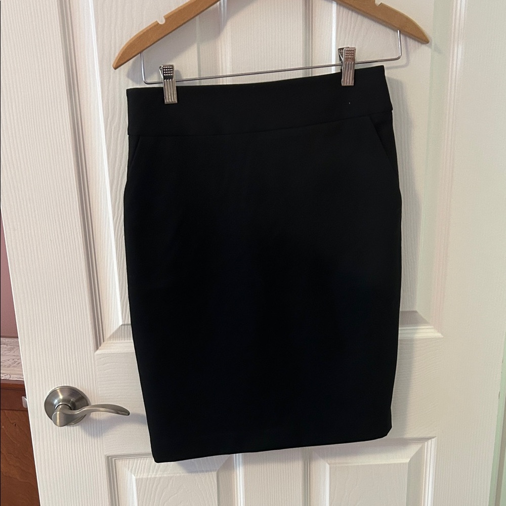 Express Classic Black Pencil Skirt